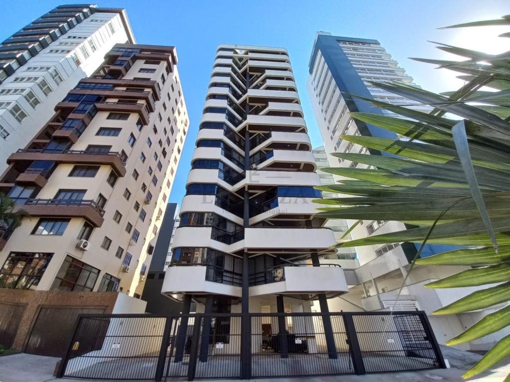 Apartamento 03 Dorm